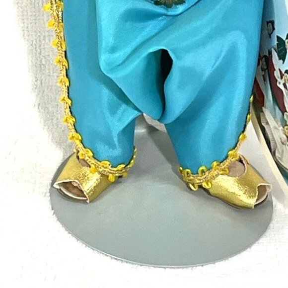 Madame Alexander restrung 8" Thailand doll with stand. - Picture 4 of 6